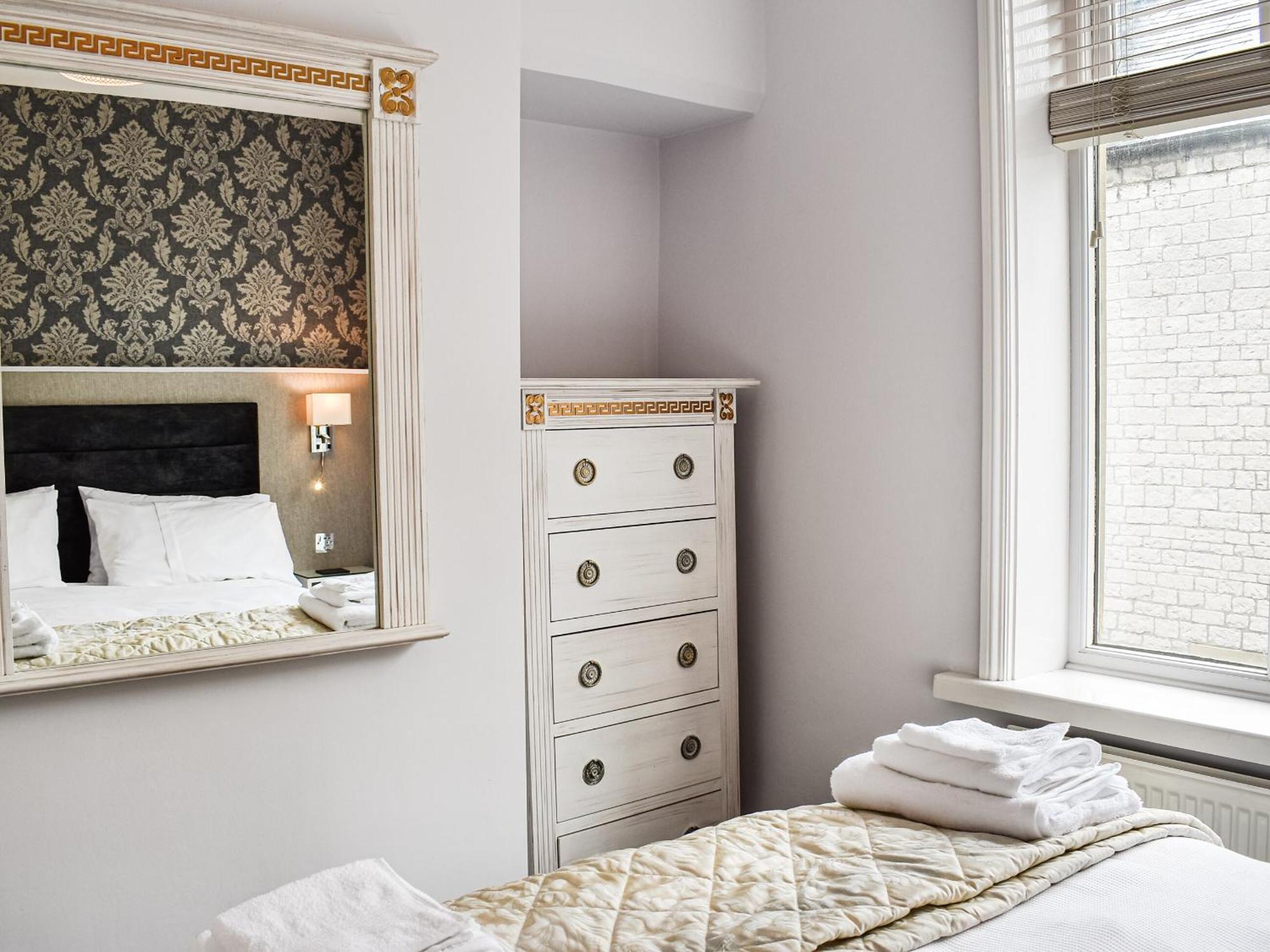 Amber Villa Tideswell Extérieur photo