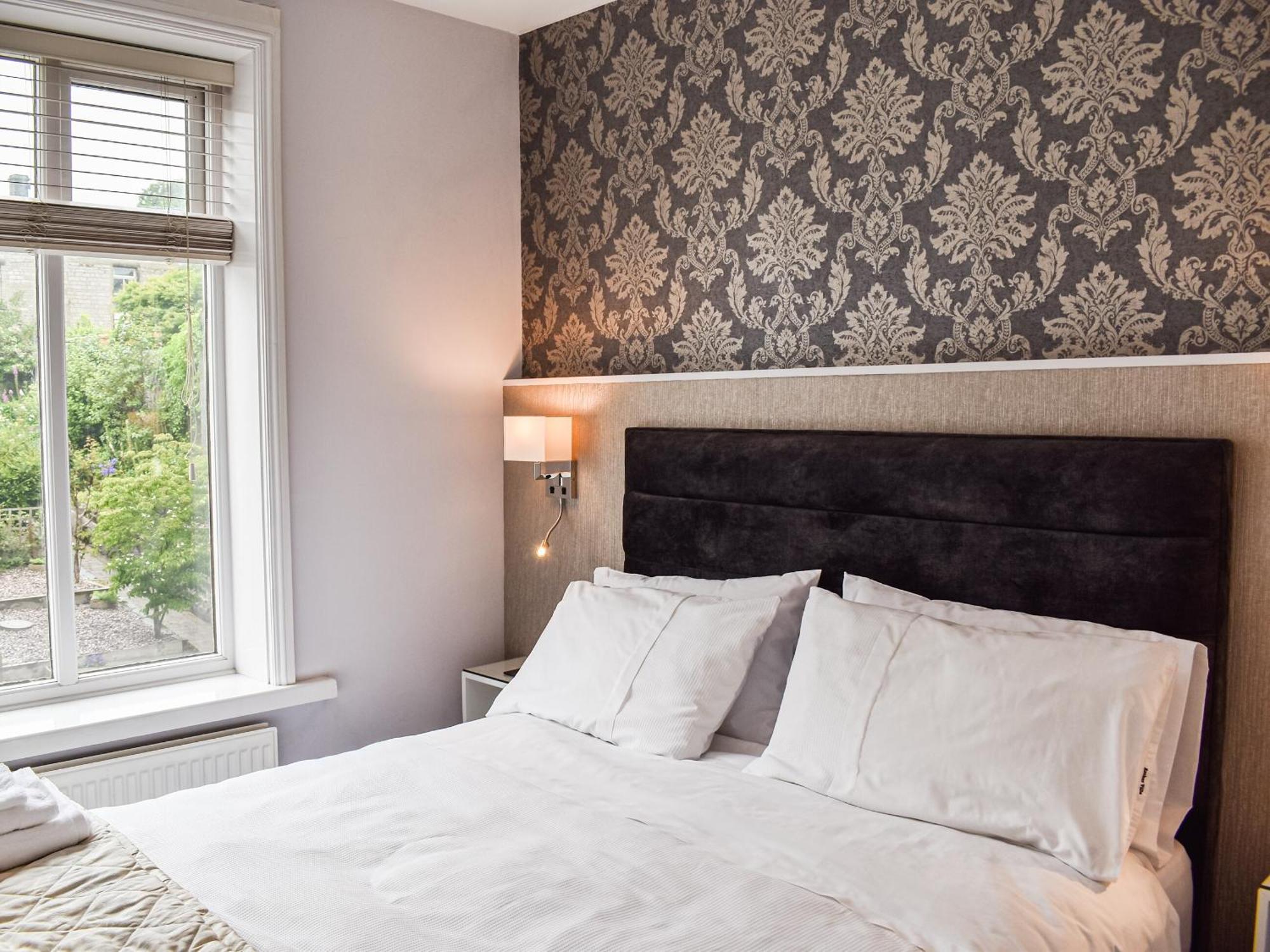 Amber Villa Tideswell Extérieur photo